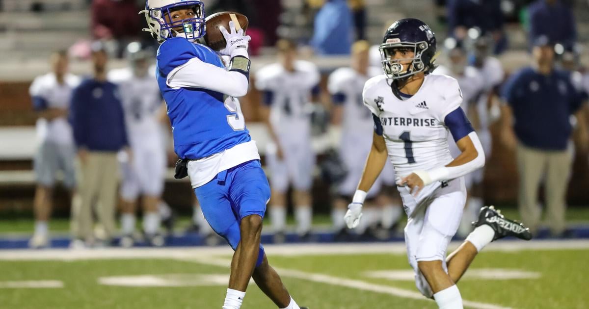 OANow.com - BREAKTHROUGH PLAYER OF THE YEAR: Auburn High’s BaKari Dailey sets school record with Tigers image