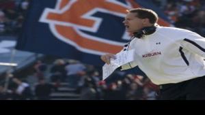 Gene Chizik Timeline A Look At The Coach S Four Year Stint At Auburn Auburn University Sports News Oanow Com