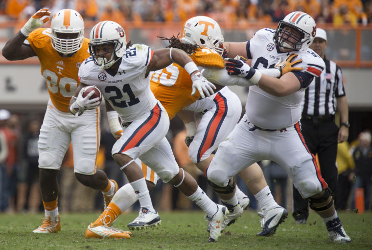 AUBURN FOOTBALL: Despite Losing Robinson, Tigers’ Experienced OL Should ...