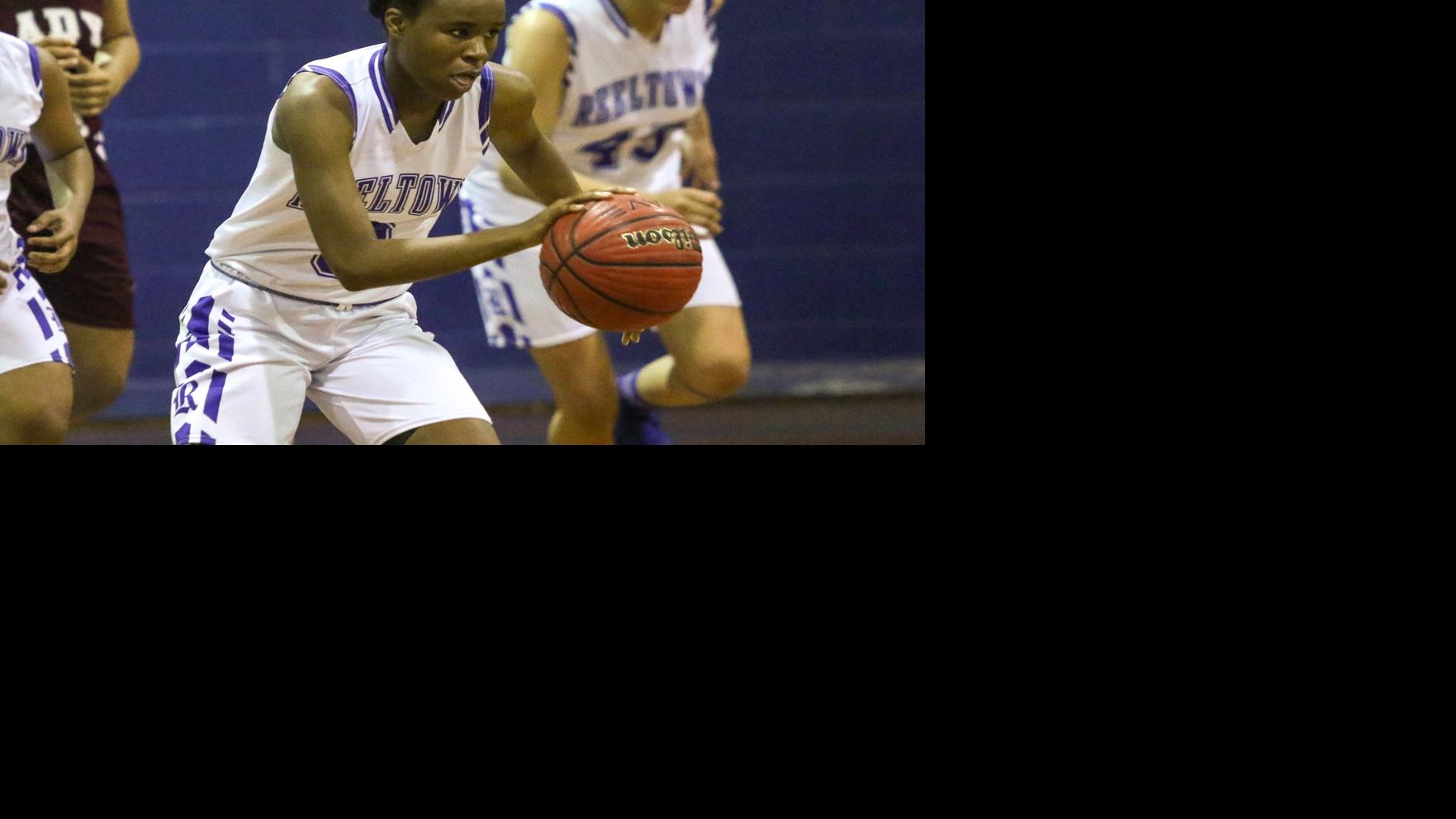 OANOW.com - Reeltown fends off Abbeville, advances to regional semis image