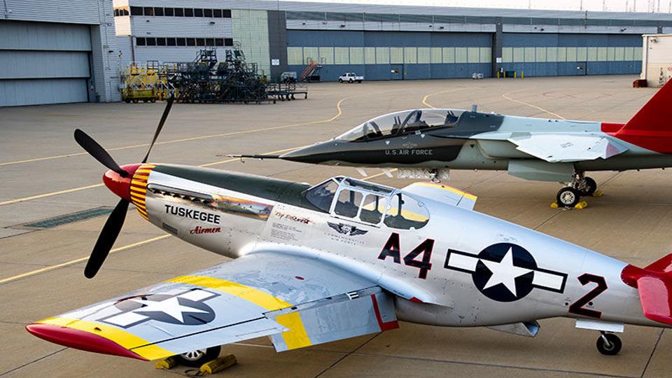 Air Force Announces New Jet Will Honor Tuskegee Airmen The Boeing T 7a Red Hawk Local News Oanow Com