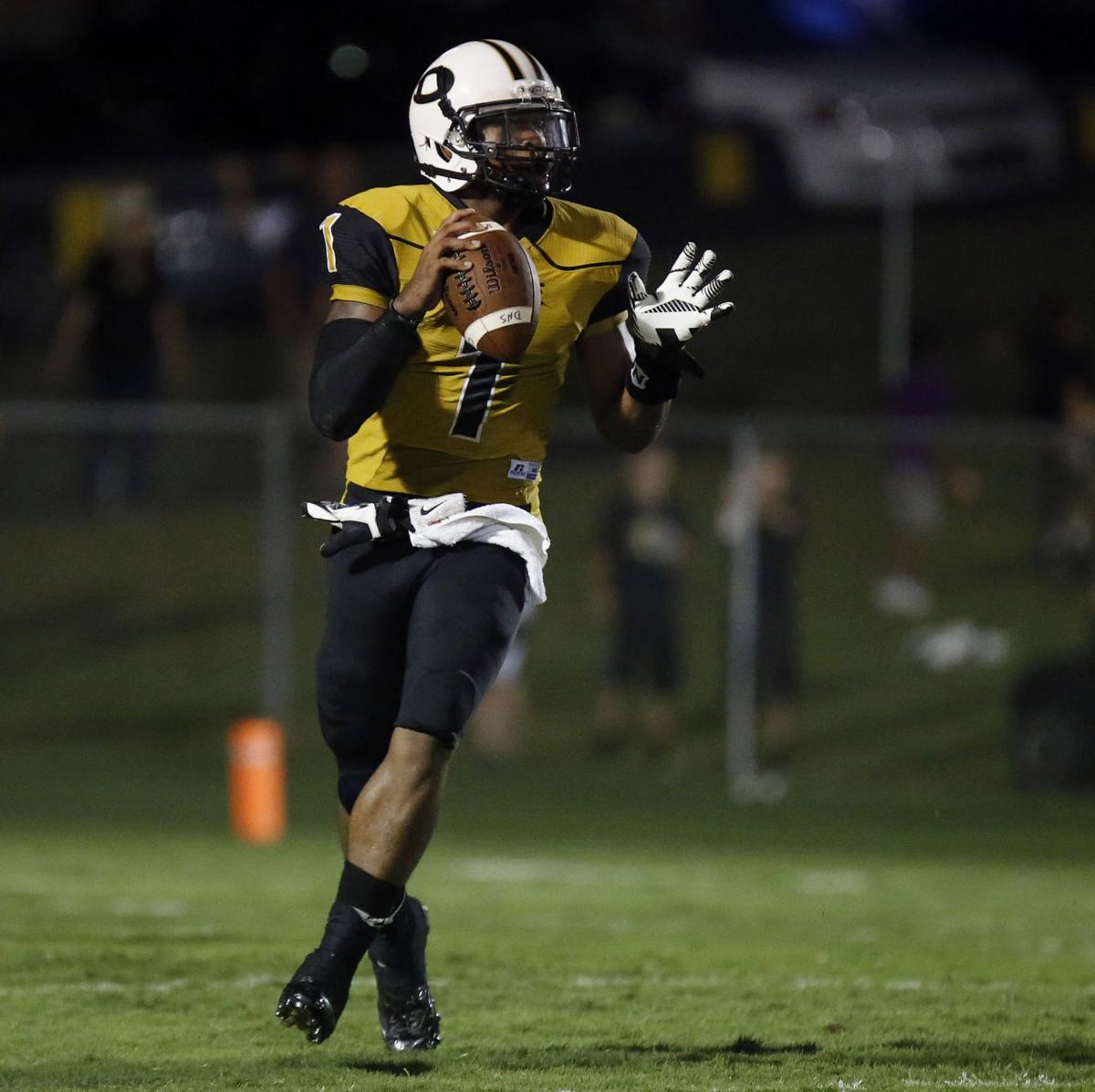 Football Reeltown vs Dadeville Photo Gallery