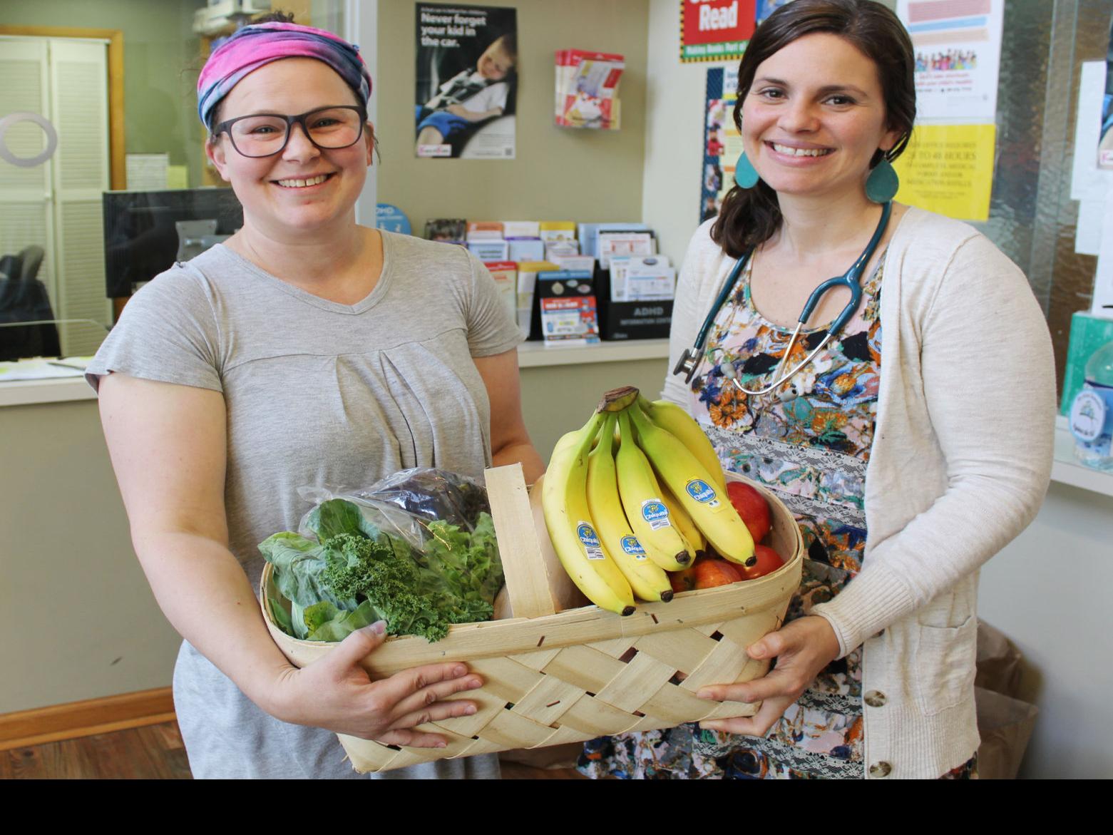 Feeding Our Village Farmers And Doctors Partner To Battle Food Insecurity Latest Headlines Oanow Com