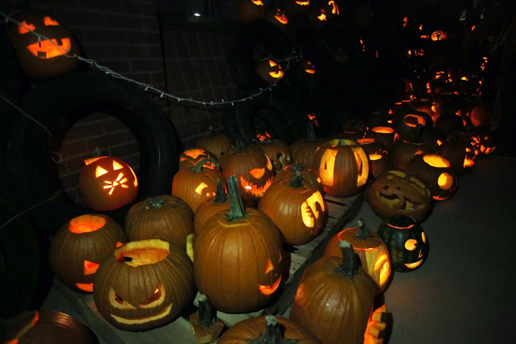27th Annual Auburn University Pumpkin Carve Draws Hundreds Local News Oanow Com