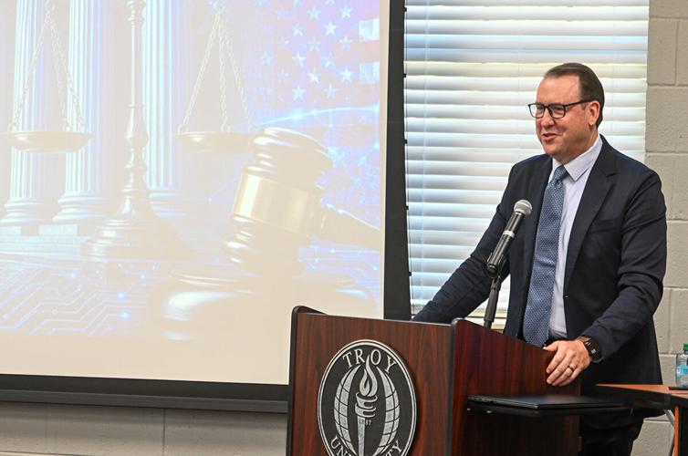 Everett Symposium focuses on ethical AI use
