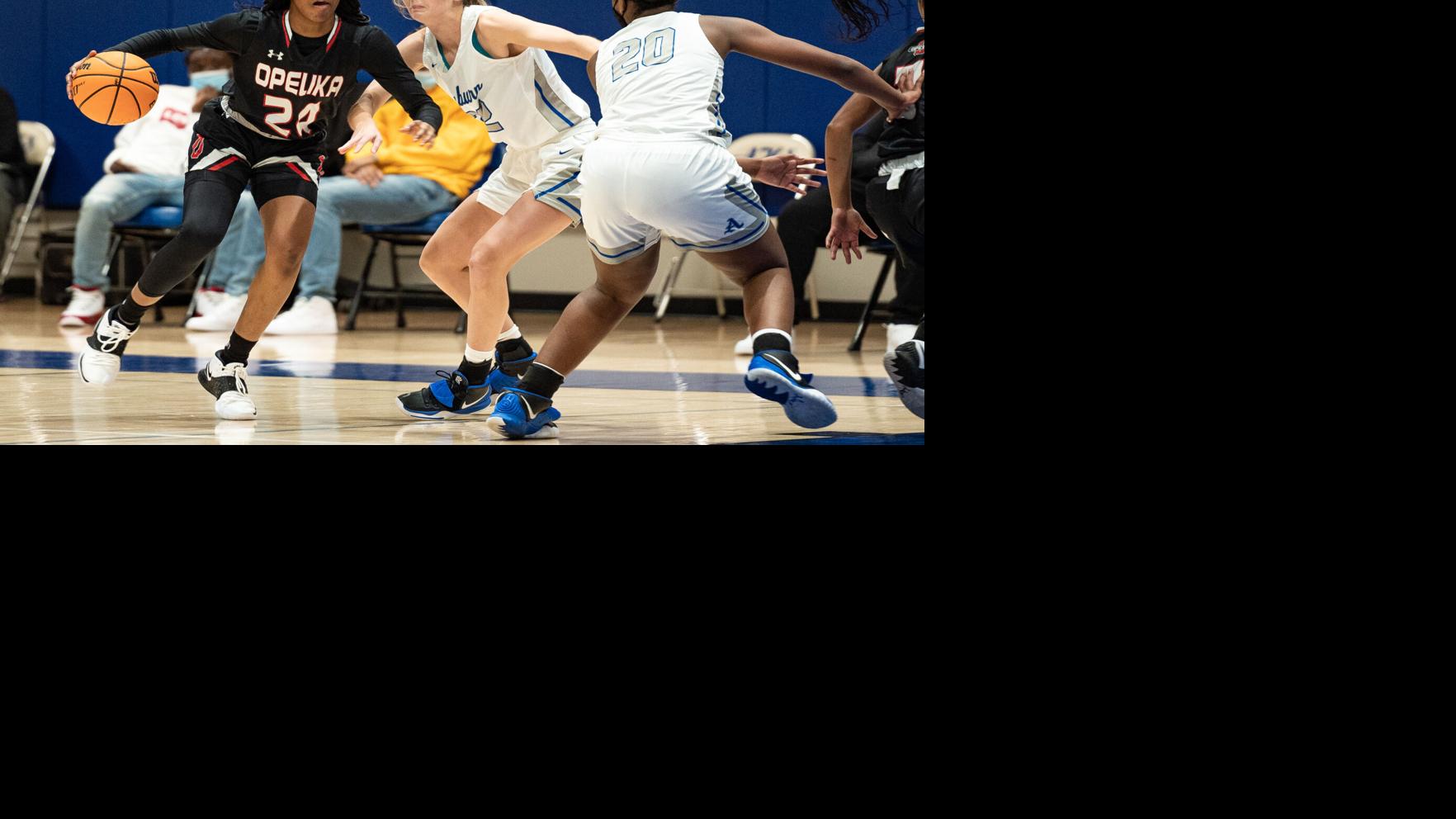 OANow.com - Sanders, Bryant lead Opelika past Russell County image