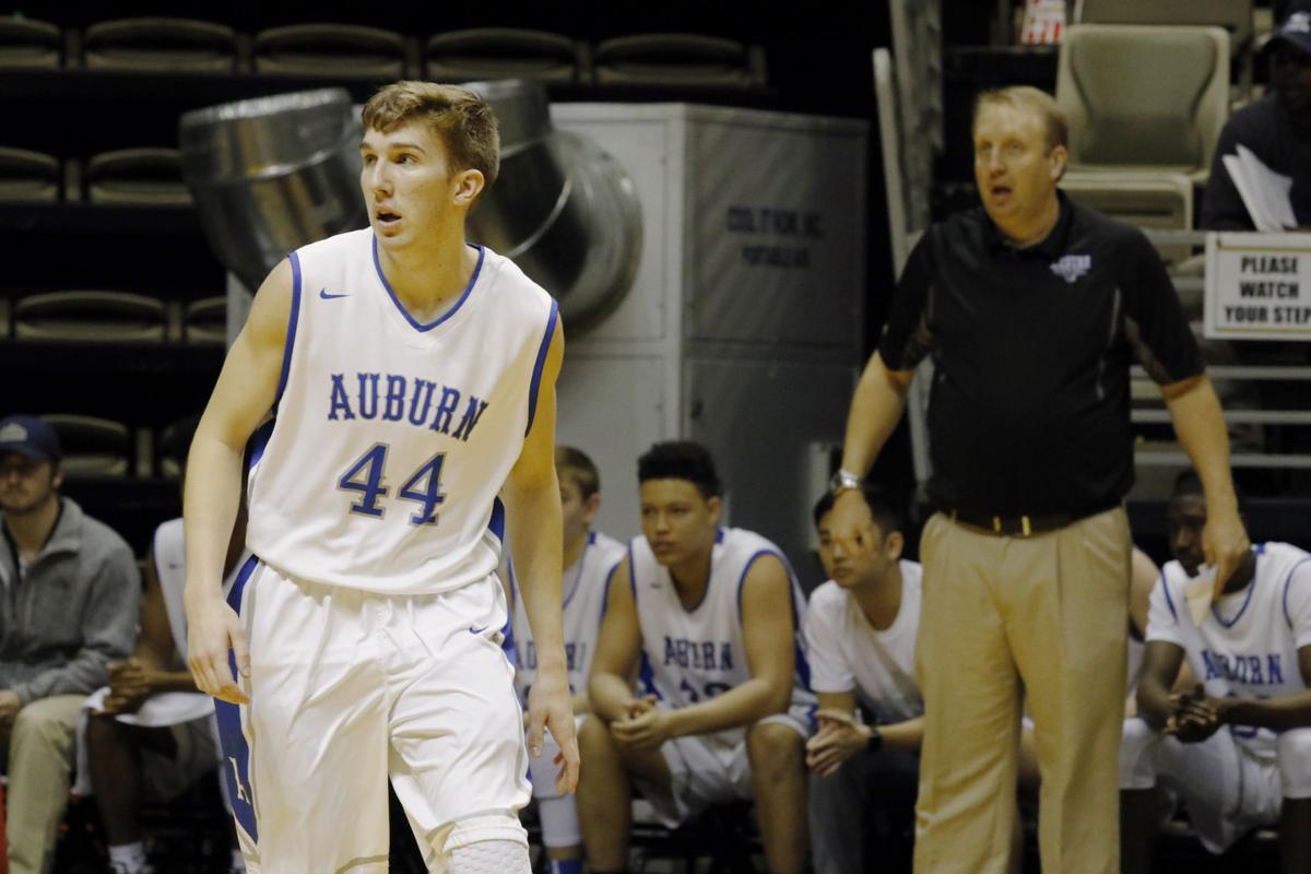 Team Coaching Effort Big Reason For Auburn High S Trip To State