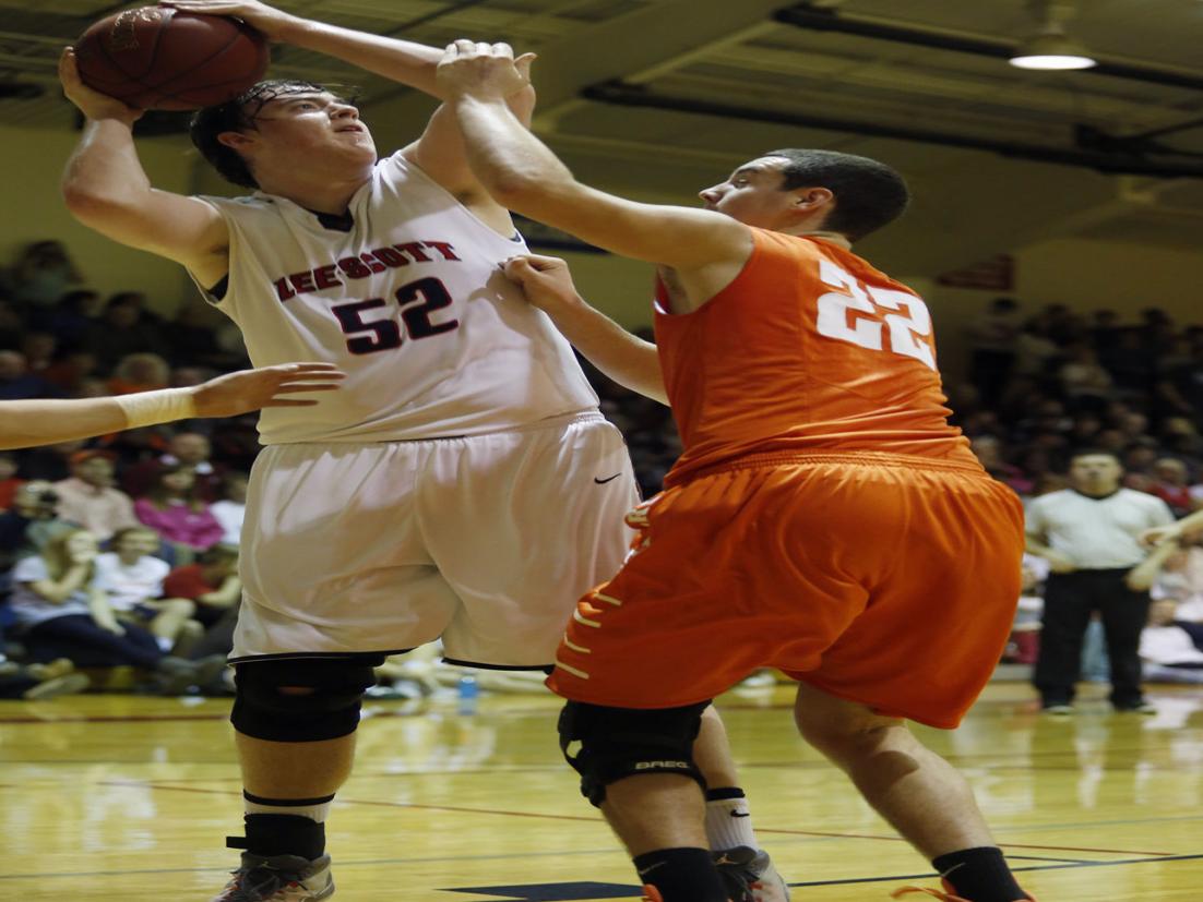 Heath Huff Leads Lee Scott Past Top Ranked Tuscaloosa Academy