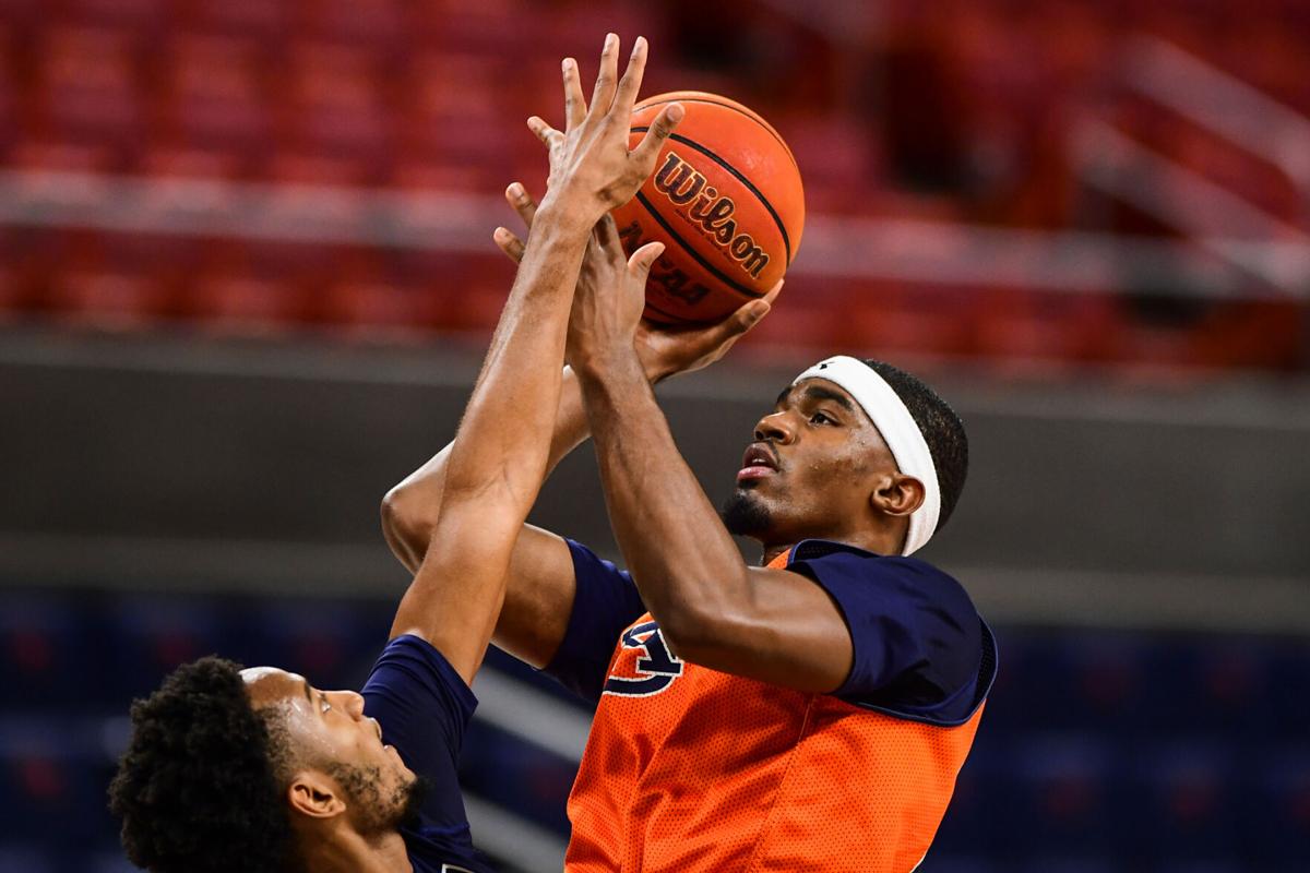 Auburn men’s basketball to start season unranked in AP poll Auburn