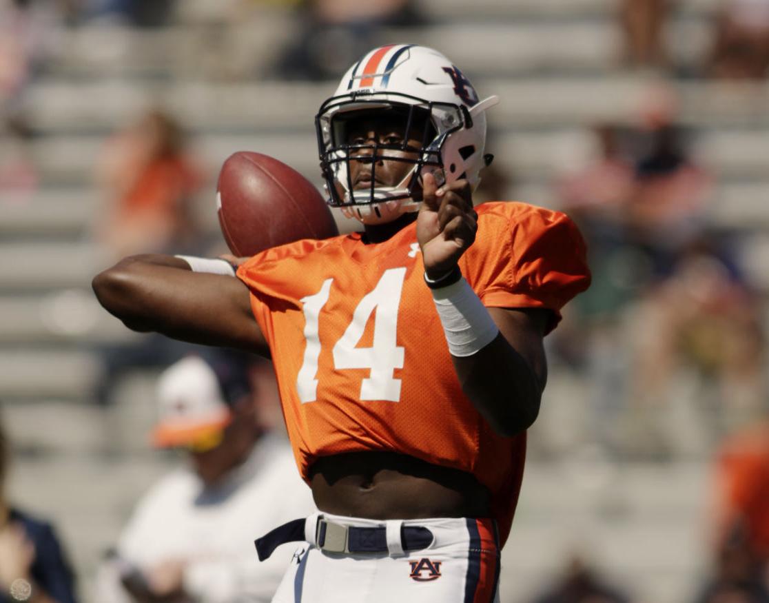 Freshman Malik Willis continues to impress Auburn coaching staff