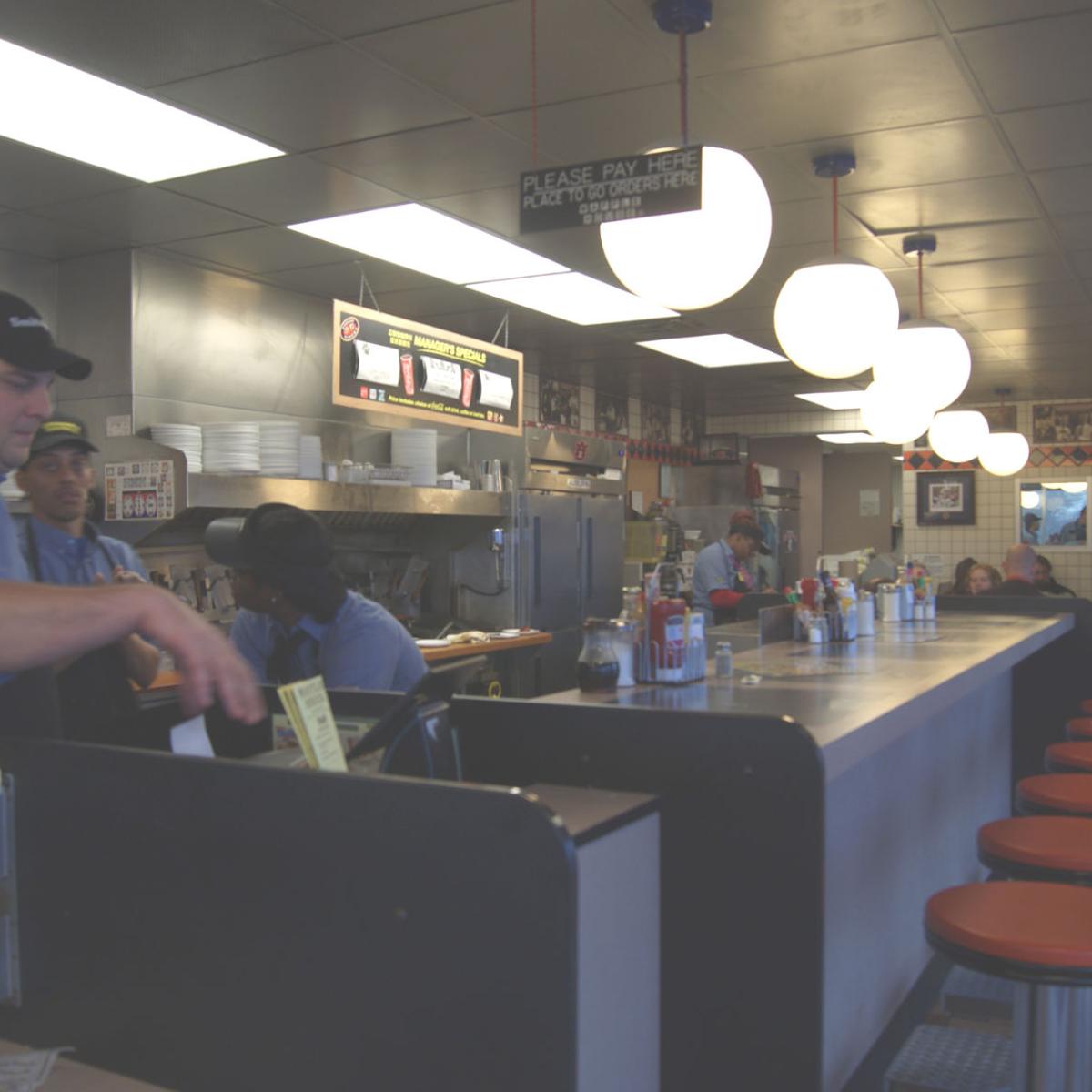 Which Restaurants Will Be Open On Christmas Eve And Christmas Day Local News Oanow Com Christmas 2021 Restaurants Open Mobile Al