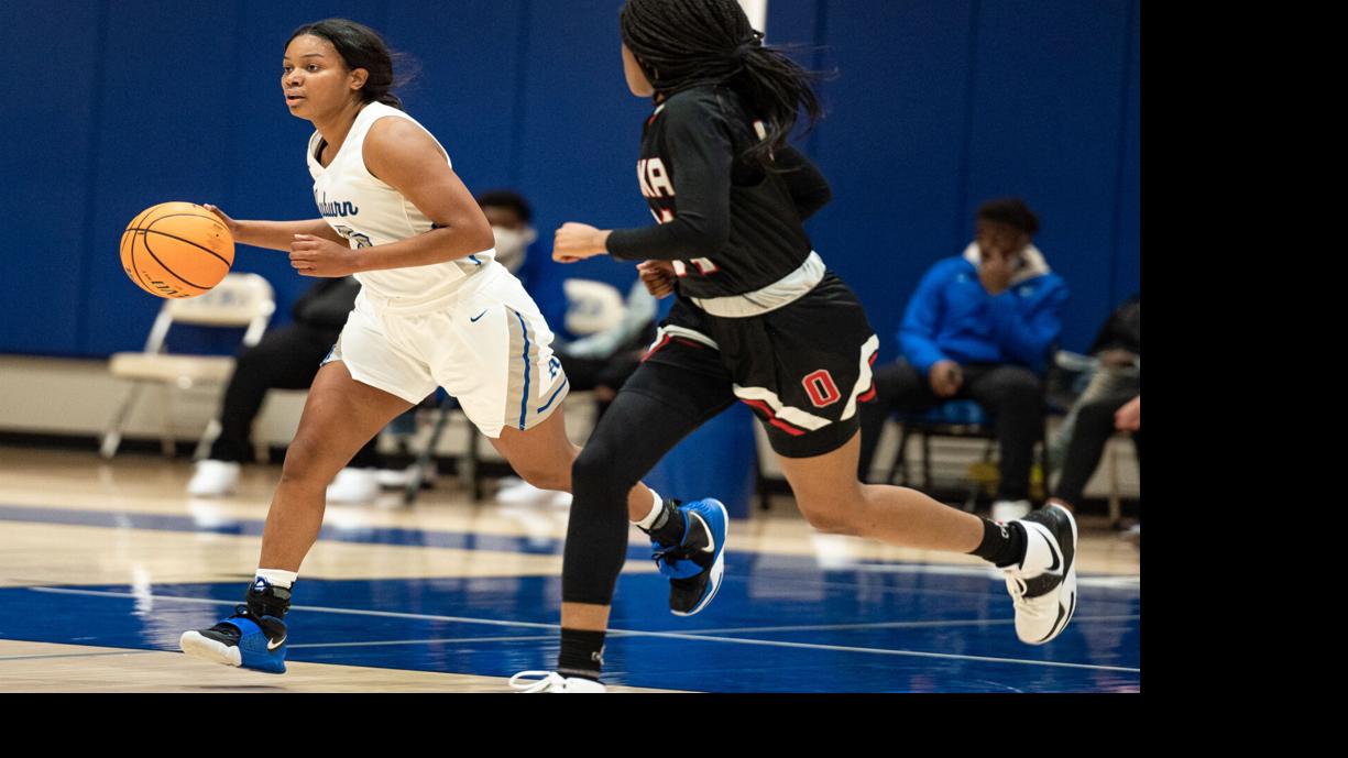 OANow.com - No. 7 Auburn High girls blast Smiths Station to open area play image