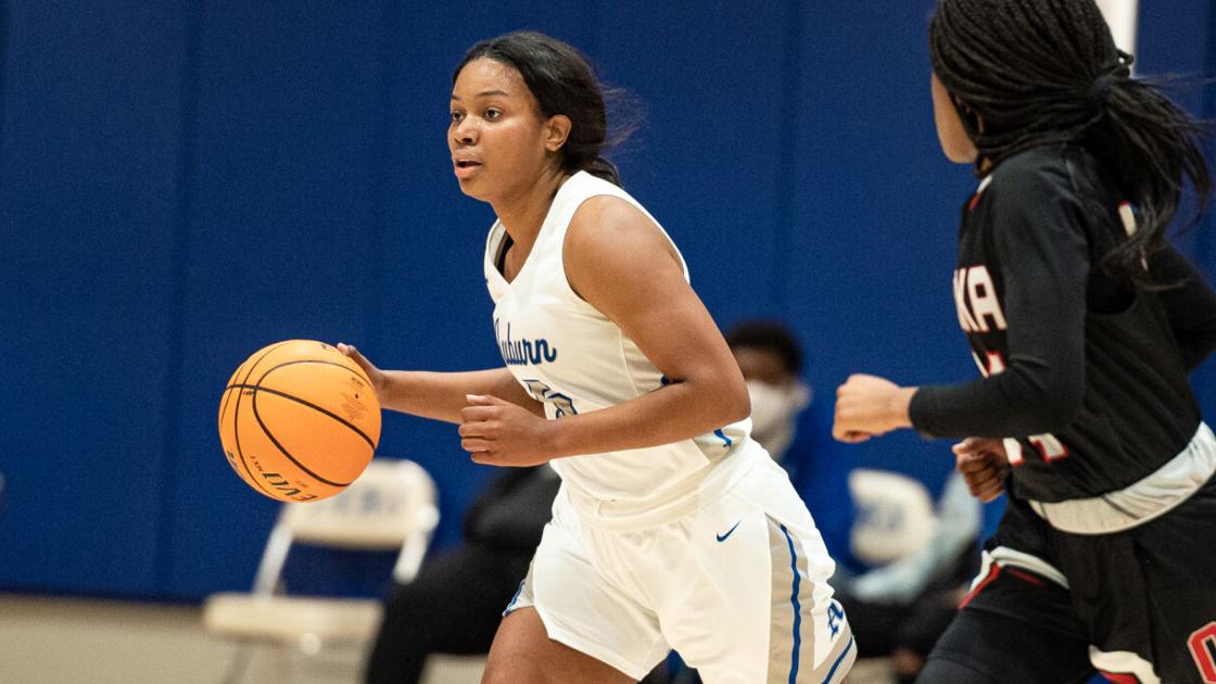 OANow.com - No. 7 Auburn High girls blast Smiths Station to open area play image