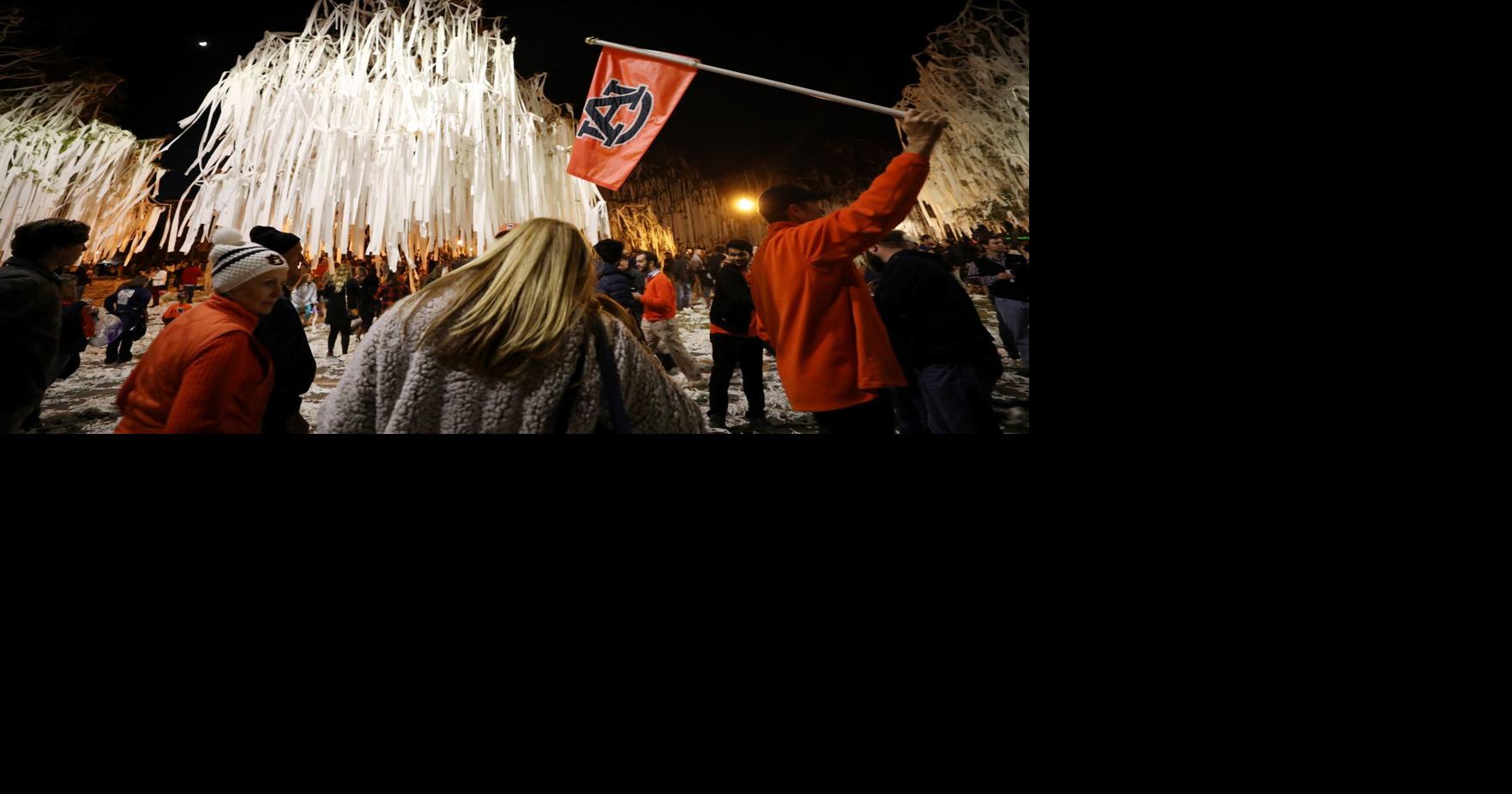PHOTOS: Scenes from Toomer's Corner through the years