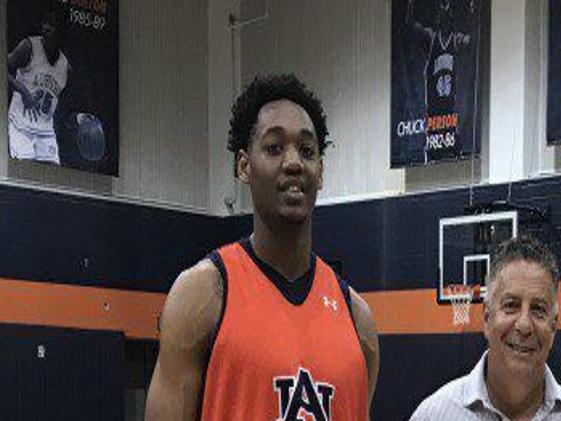 Auburn S Chuma Okeke Will Leave Usa Basketball Camp Due To Knee