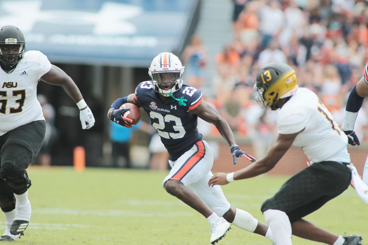 demetris robertson scores three touchdowns to help auburn take care of alabama state auburn university sports news oanow com