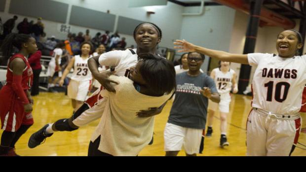 Prep Basketball Opelika Picks Up Intensity To Clinch 2nd