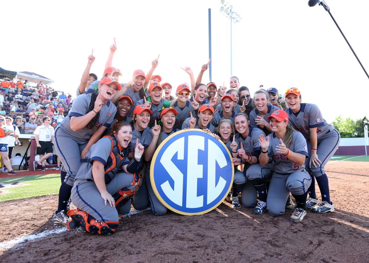 Softball Auburn University Sports News