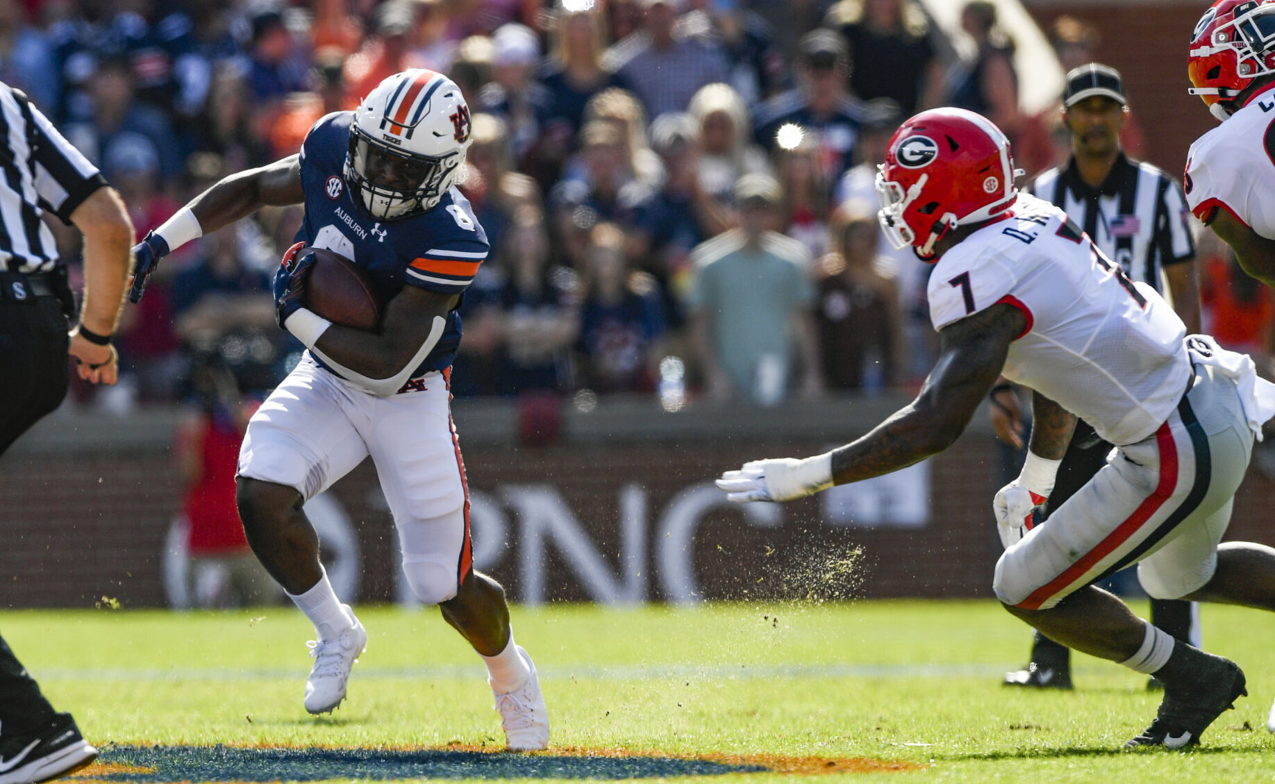 Auburn Falls Out Of National Rankings; Georgia Up To 1, Alabama Down To 5