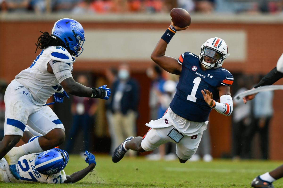 What S Next Bryan Harsin Non Committal On Tj Finley Or Bo Nix Starting Against Lsu Auburn University Sports News Oanow Com