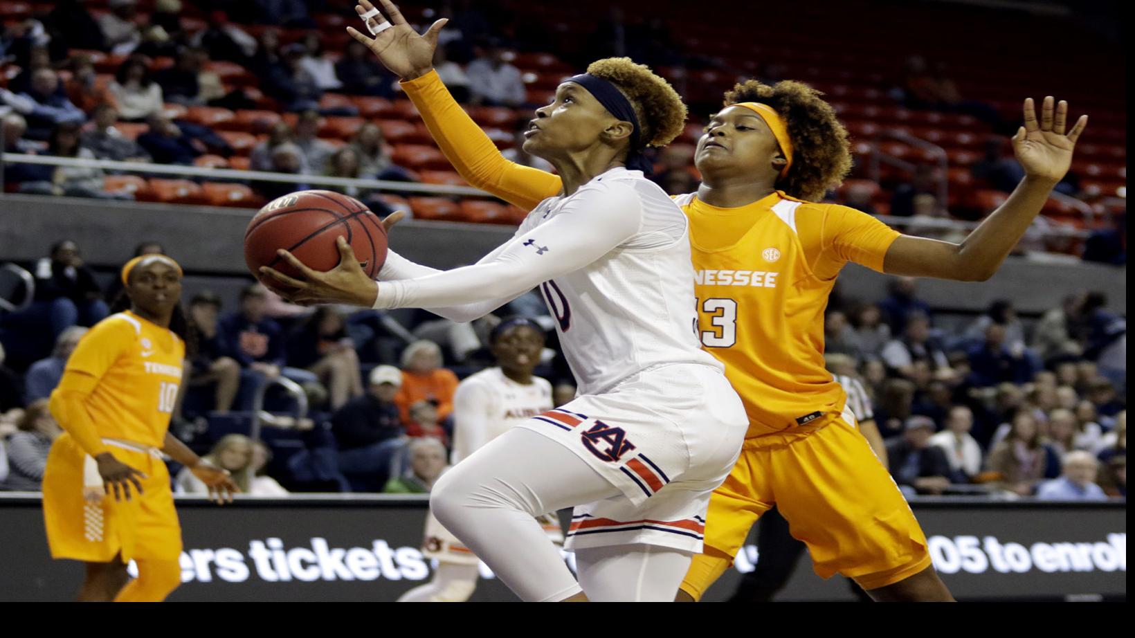 It S Huge Auburn Gears Up For Rivalry Showdown At Alabama