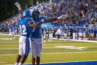 Auburn High Rolls By Wilcox Central In Opener Prep Blitz Oanow Com
