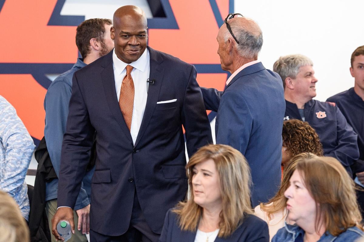 Auburn Baseball Shares Sneak Peek of Frank Thomas Statue - On Tap Sports Net