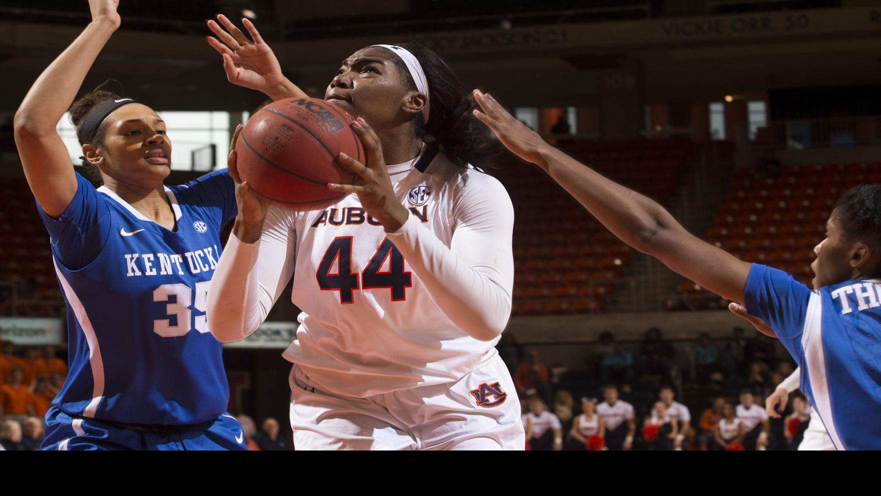 Auburn S Tra Cee Tanner Named Sec Player Of The Week Auburn