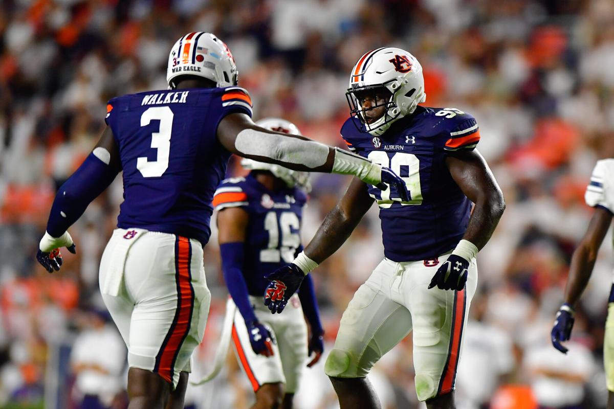 Auburn vs Akron (copy)