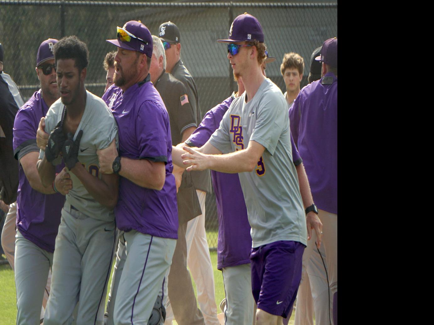 Fight Ends Game Between Daphne Smiths Station High School