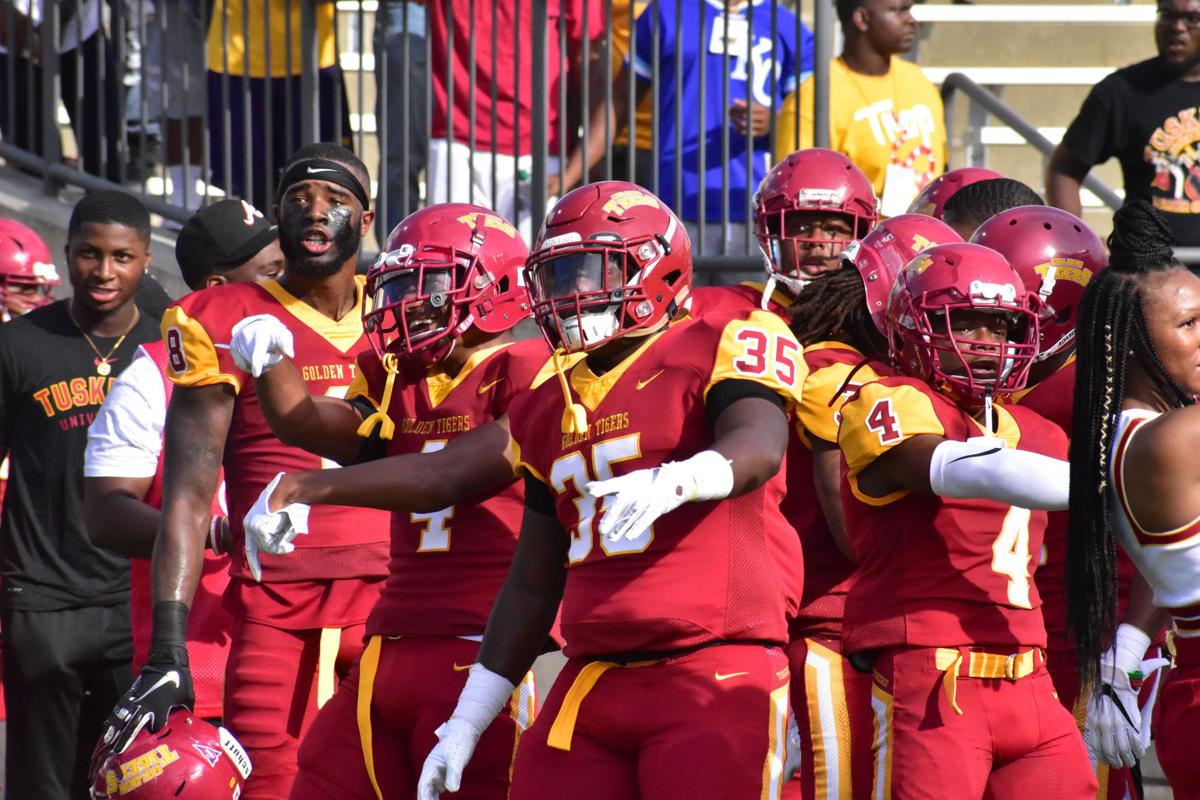 Tigers Dominate Tuskegee For First-Ever SIAC Football Championship - SIAC