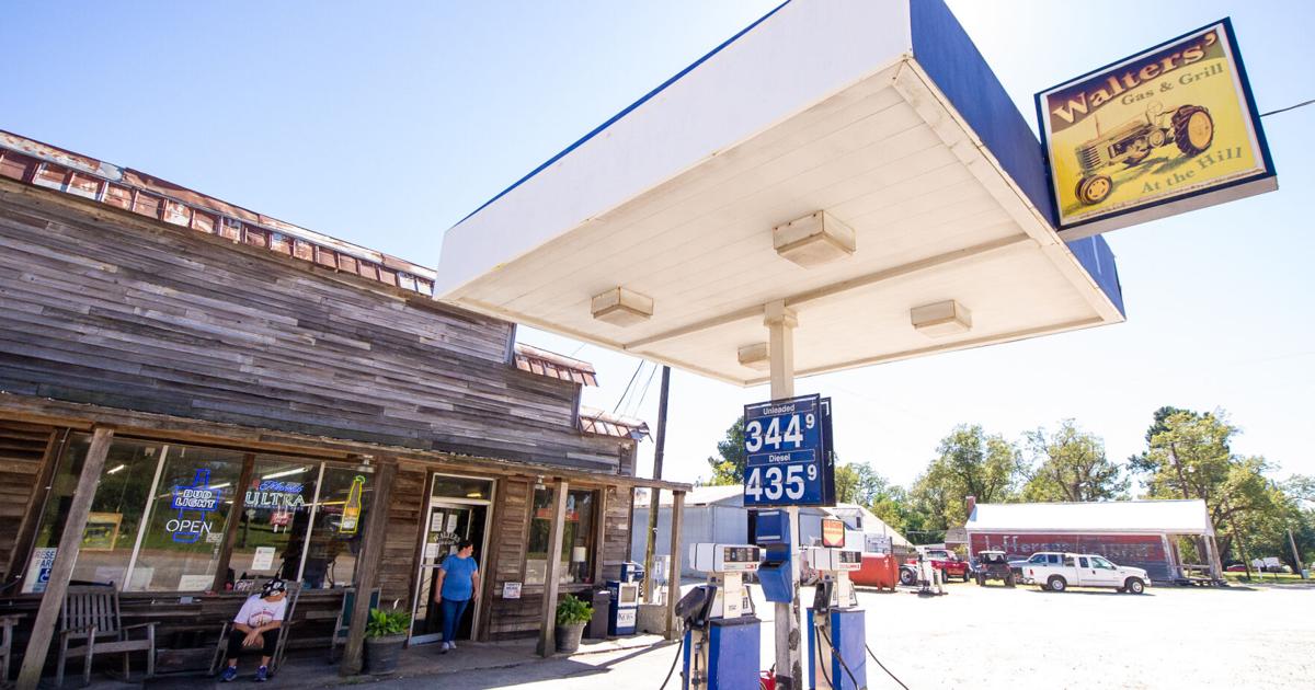 'Restaurant Impossible' coming to Opelika to try to save Walters' Gas