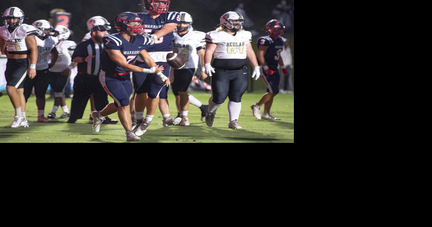 LeeScott football defeats Beulah 247