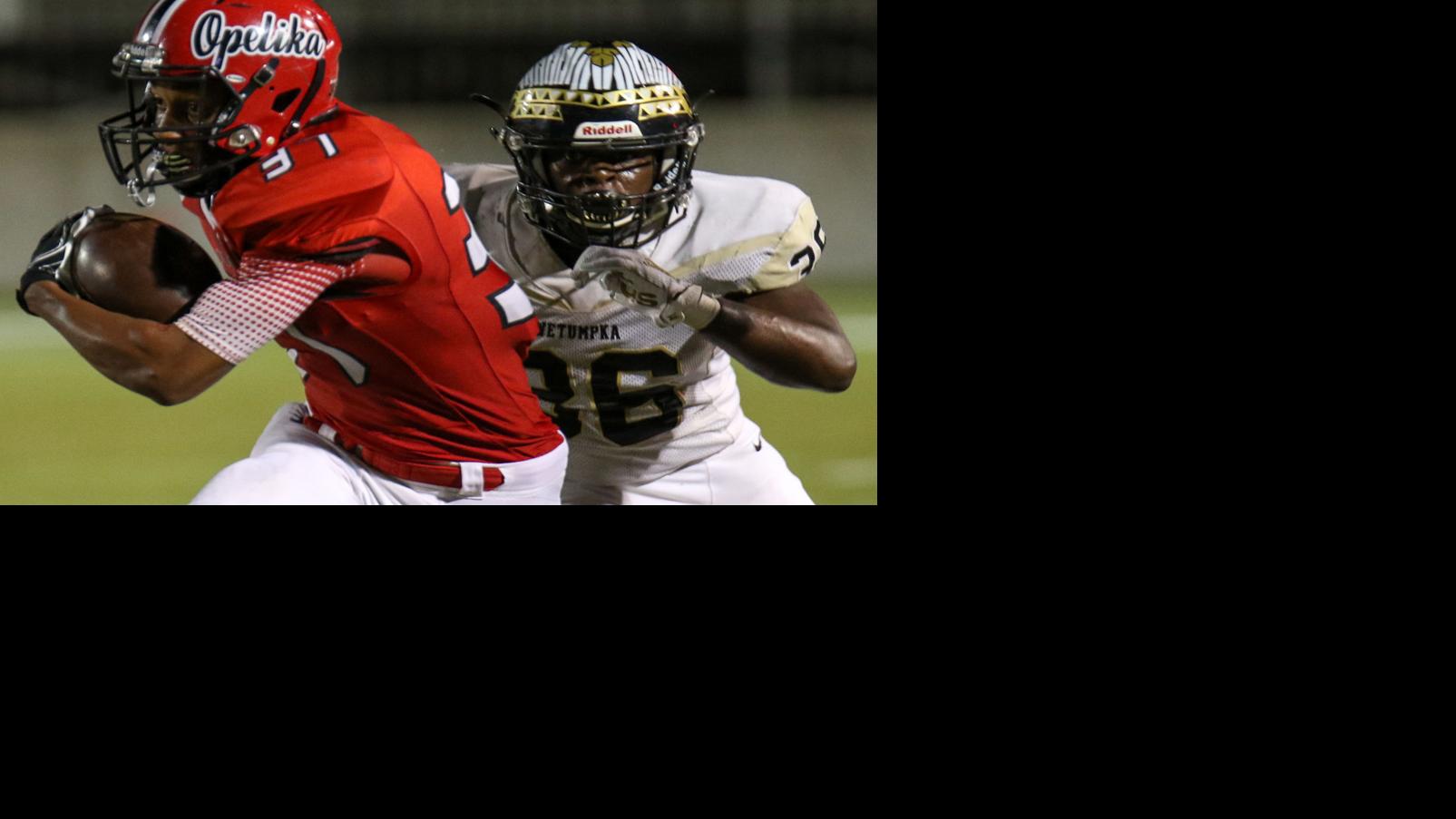 Five Things From Friday Opelika S Eric Watts Electrifies Bulldogs