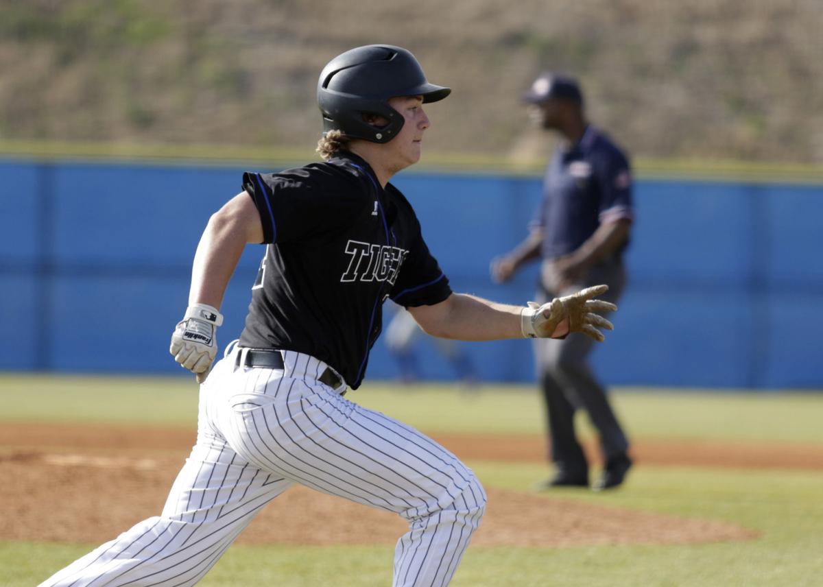 PHOTOS Auburn High School baseball vs. Vestavia Hills Photo Gallery