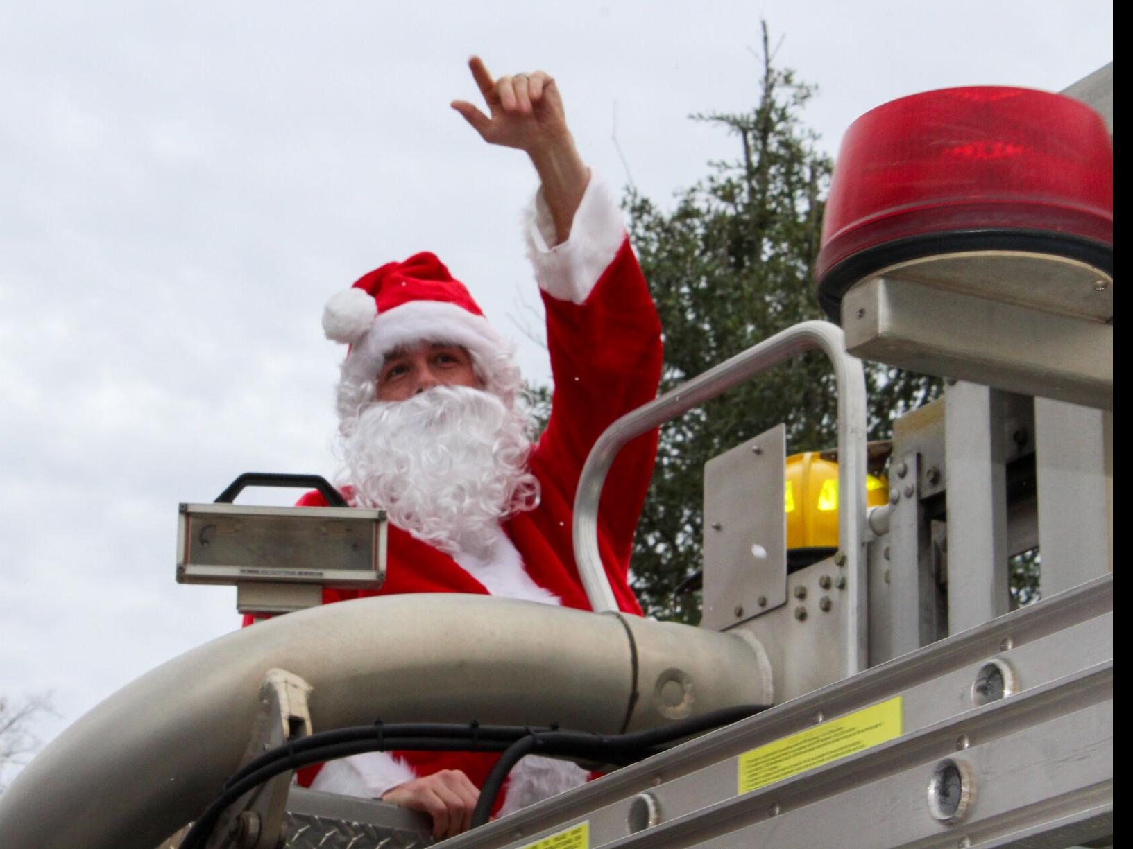 When The Christmas Parade In Auburn Al 2021