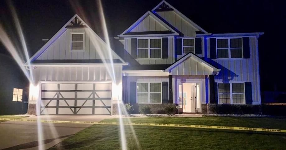 Armed man shot and killed in standoff with Opelika police
