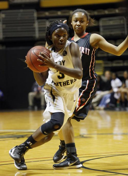 Lanett Junior Ataiya Bridges Keeps Developing As She Approaches