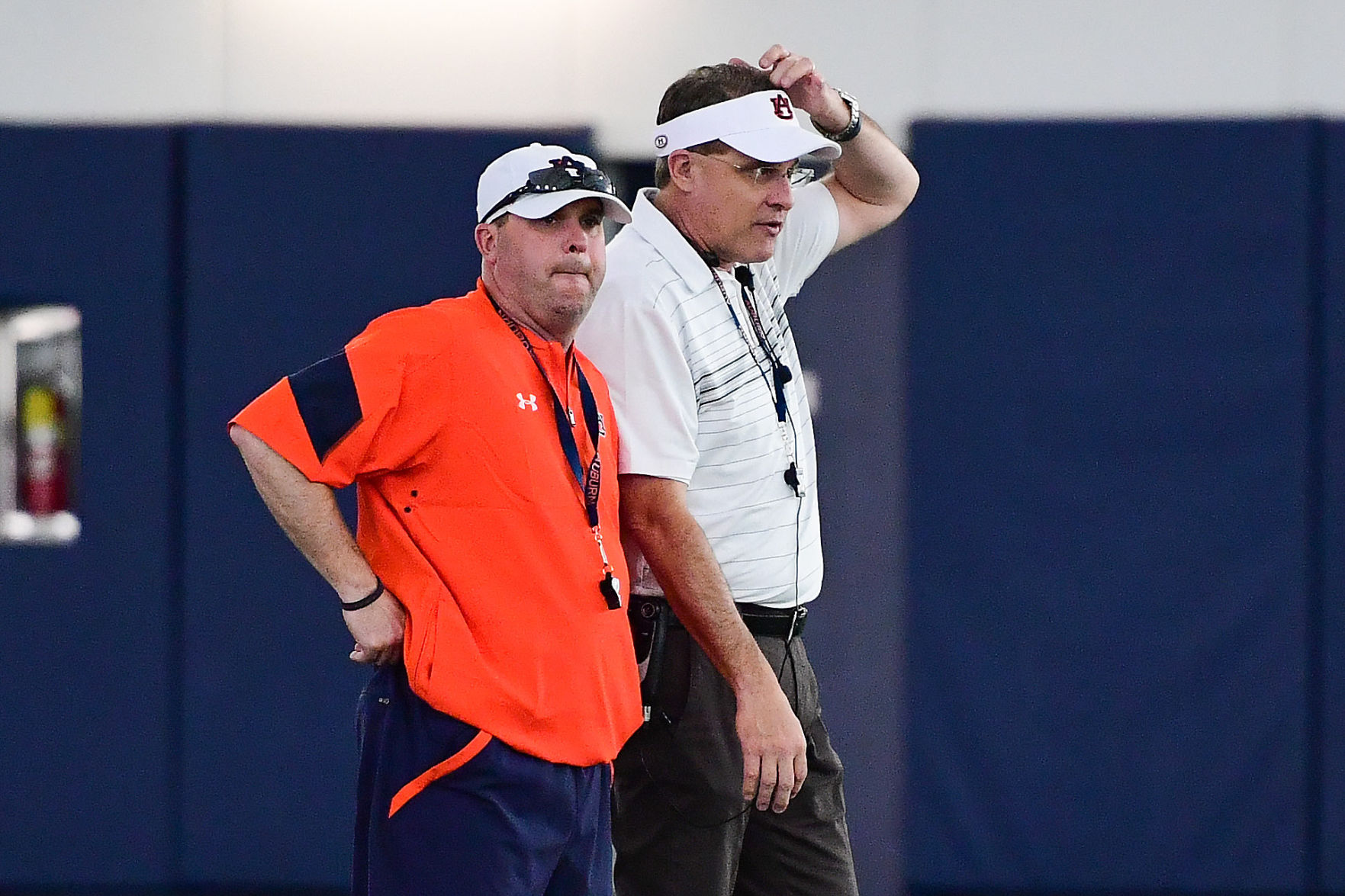 Defense highlights Auburn's first road game in top 15 clash Defense highlights Auburn's first road game in top 15 clash
