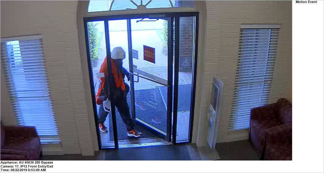 Phenix City bank robbery under investigation