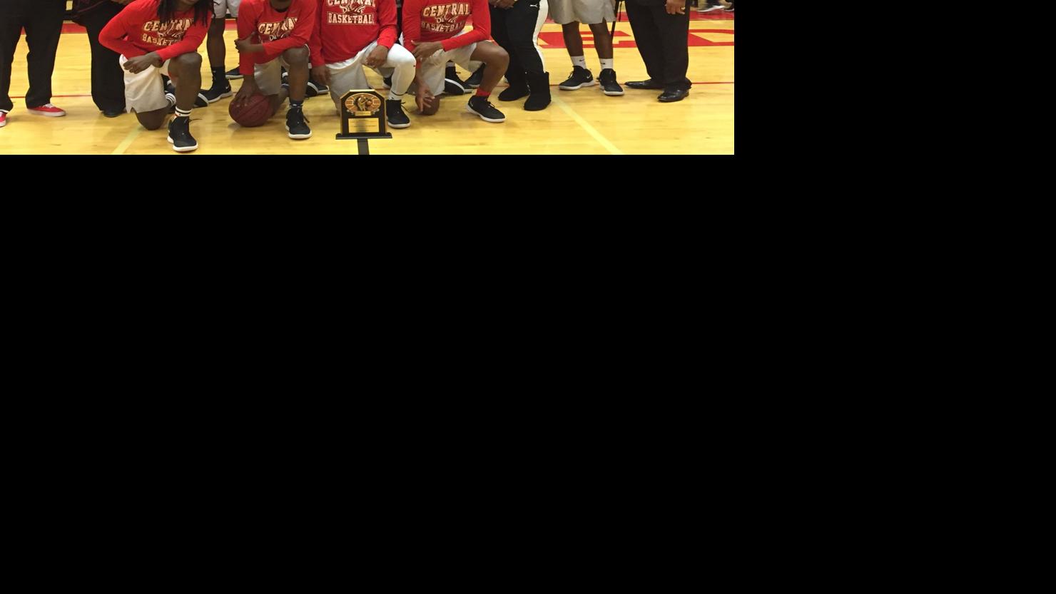Central Boys Fend Off Smiths Station Capture Area 4 7a Tournament Title High School Sports News Oanow Com