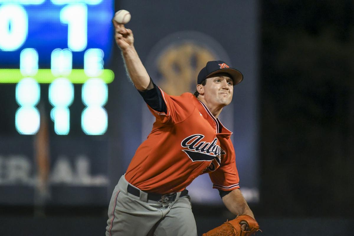 Auburn Baseball Honors Frank Thomas, Debuts Orange Jerseys