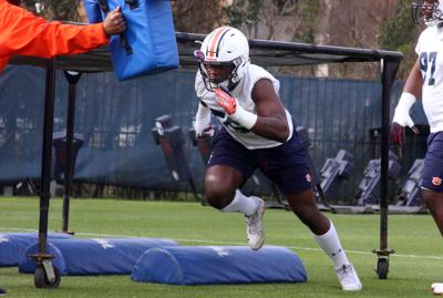 Position Battles Highlight Auburn Football S Charge Into Fall Camp