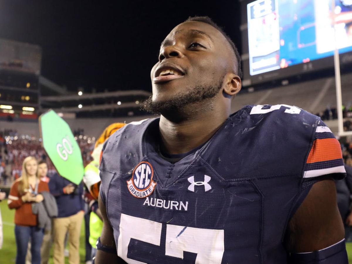 I Was Once That Person Auburn S Deshaun Davis Spends His