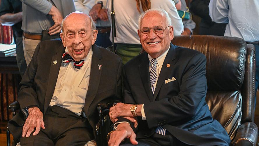 Troy University mourns the loss of trustee, oldest living Marine Roy Drinkard
