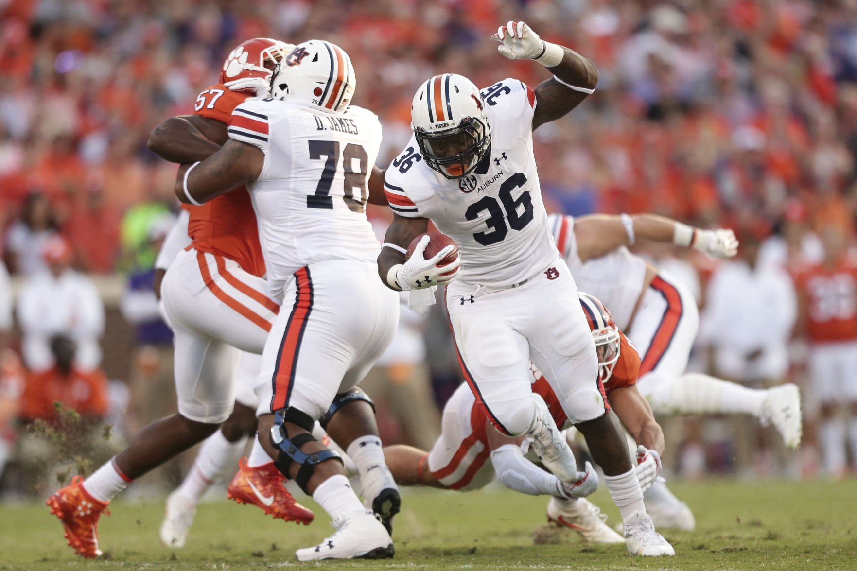 Defense steps up for No. 3 Clemson vs. No. 13 Auburn Defense steps up for No. 3 Clemson vs. No. 13 Auburn