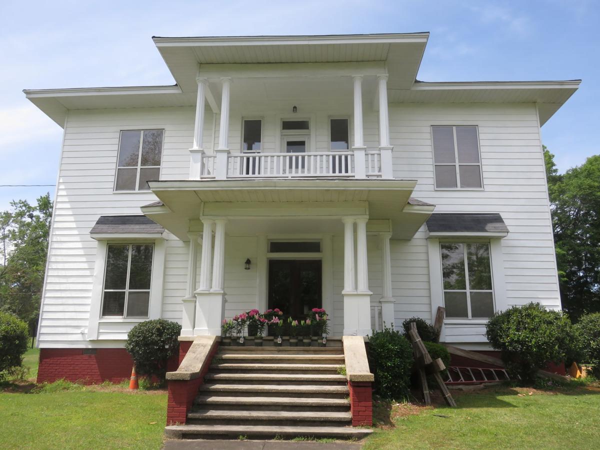 Opelika City Council considers historical preservation ordinance change