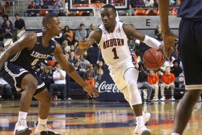 Auburn S Brown Harper Named All Sec In Coaches Preseason Poll