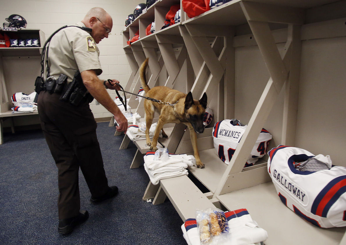 Auburn, Opelika law enforcement bond with police dogs ...