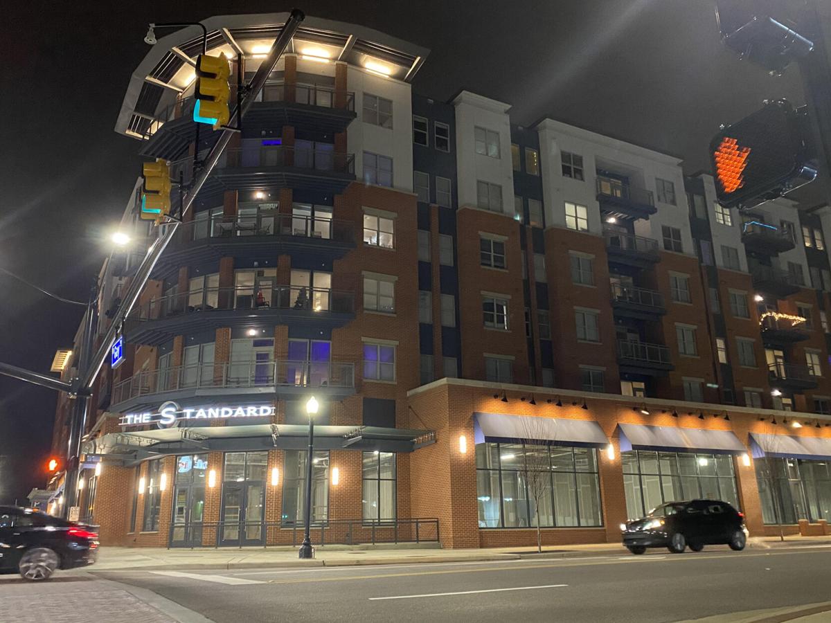 Auburn University student dies after falling from 6th story balcony of